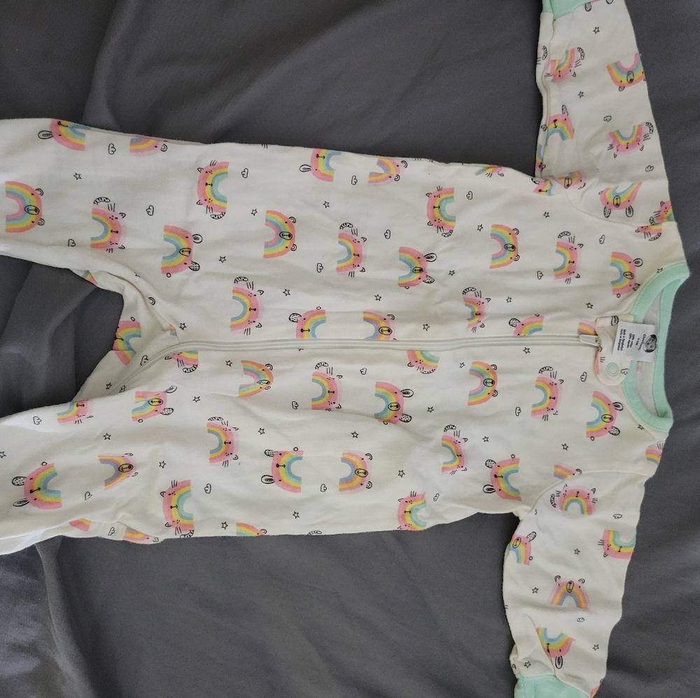 Baby bodysuit